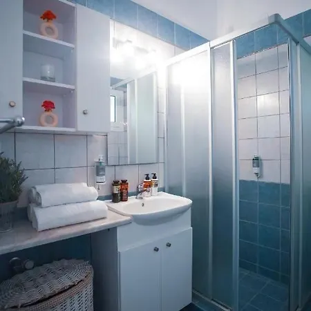 Ionian Escape Seaview Mesongí