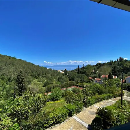 Daire Ionian Escape Seaview Mesongí